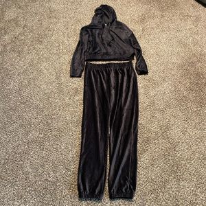 Crop Sweatshirt and jogger sweatpants